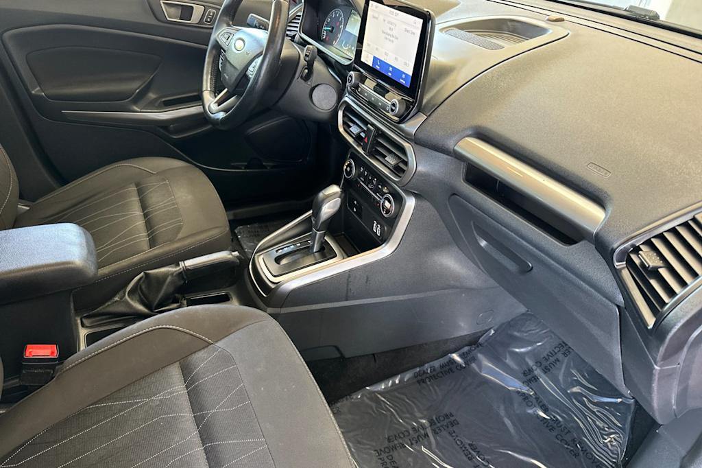 2020 Ford EcoSport SE 12