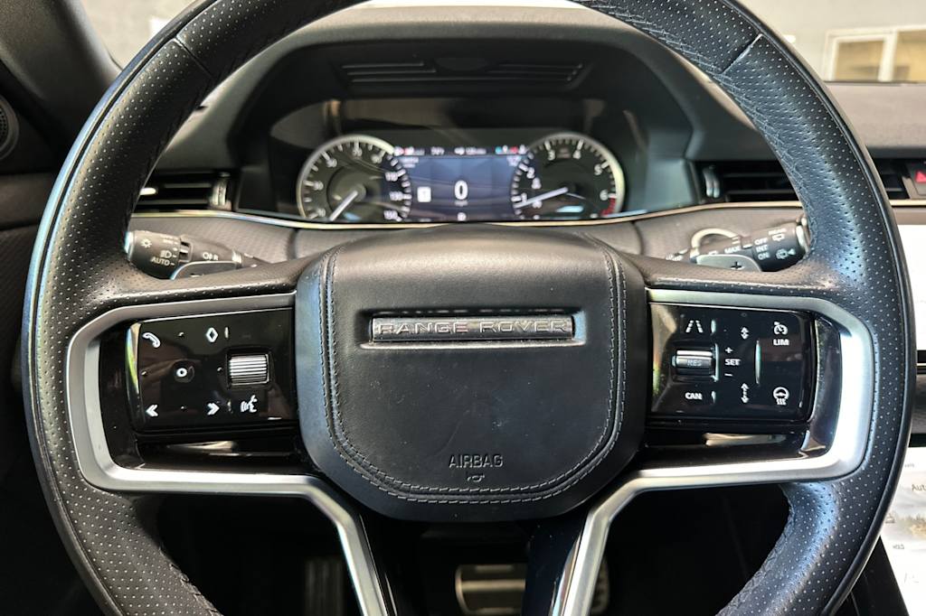 Thumbnail: 2023 Land Rover Range Rover Evoque - 13