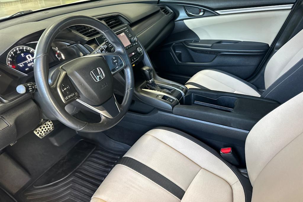 Thumbnail: 2018 Honda Civic - 8