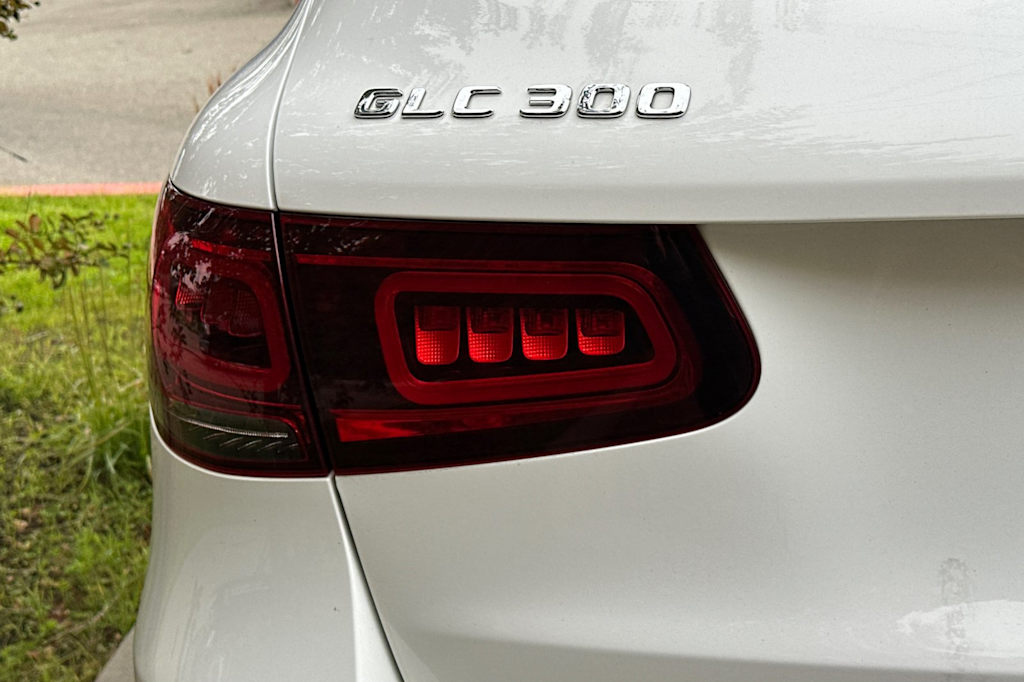 Thumbnail: 2022 Mercedes-Benz GLC - 13