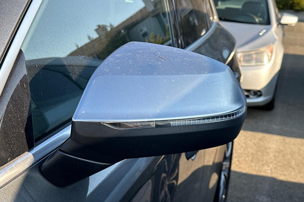 Thumbnail: 2022 Audi SQ5 - 22