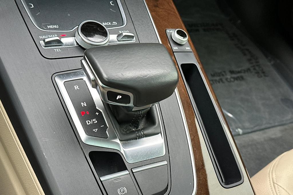 Thumbnail: 2018 Audi Q5 - 15