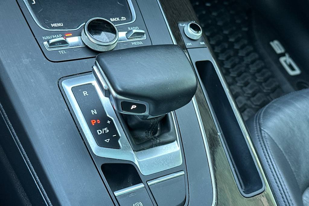 Thumbnail: 2018 Audi Q5 - 14