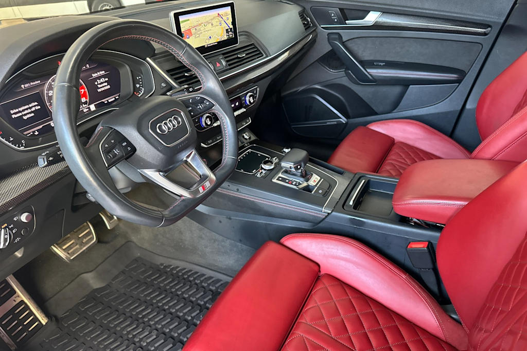 Thumbnail: 2018 Audi SQ5 - 9