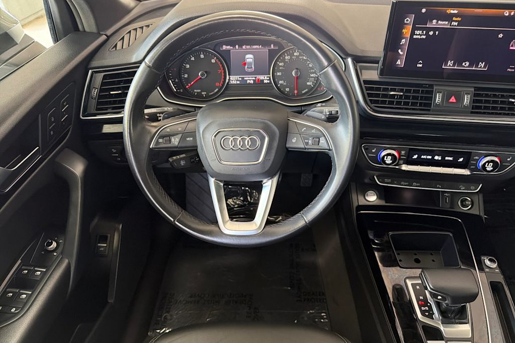 Thumbnail: 2023 Audi Q5 - 11