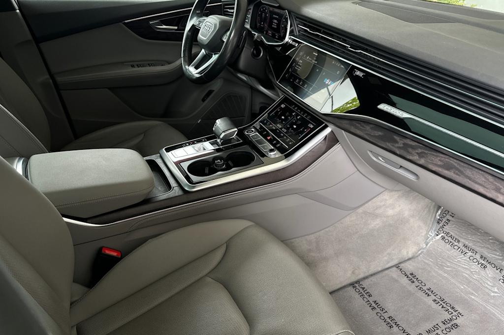 Thumbnail: 2021 Audi Q7 - 12