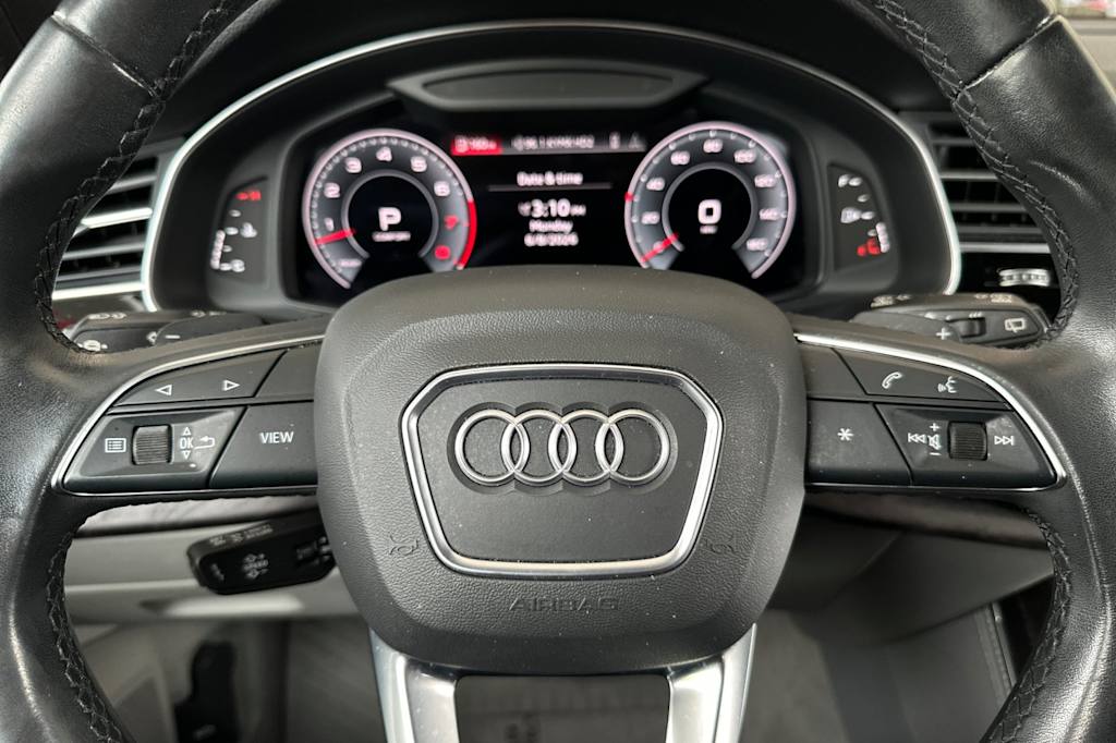 Thumbnail: 2021 Audi Q7 - 30