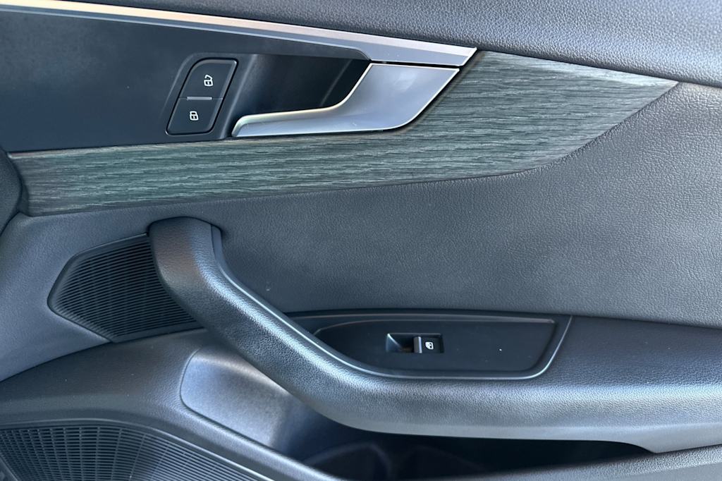 Thumbnail: 2018 Audi A4 - 24