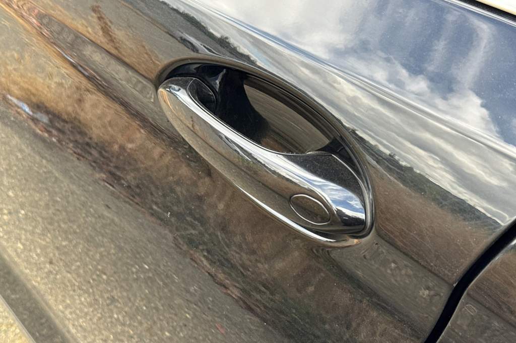 Thumbnail: 2021 BMW 5 Series - 20