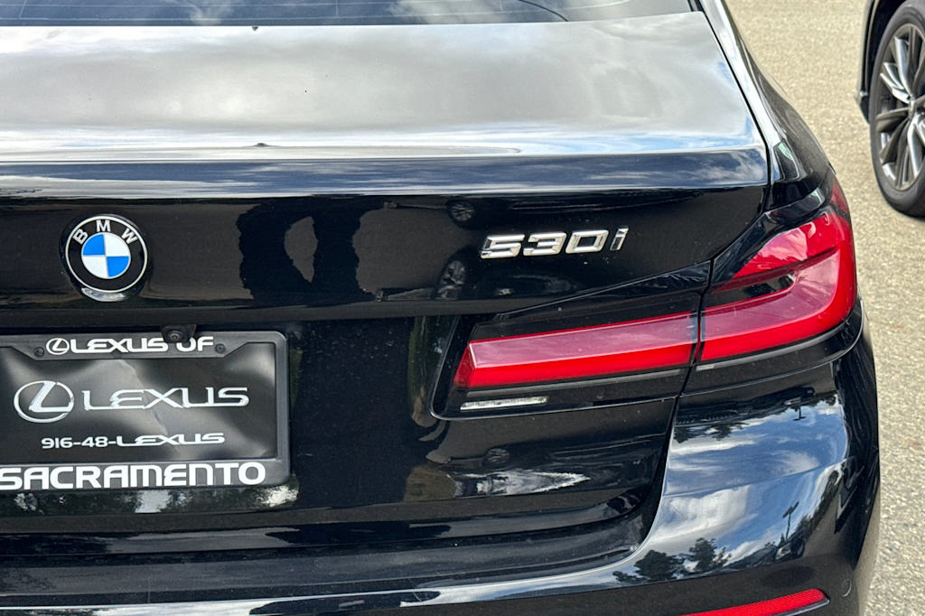Thumbnail: 2021 BMW 5 Series - 18