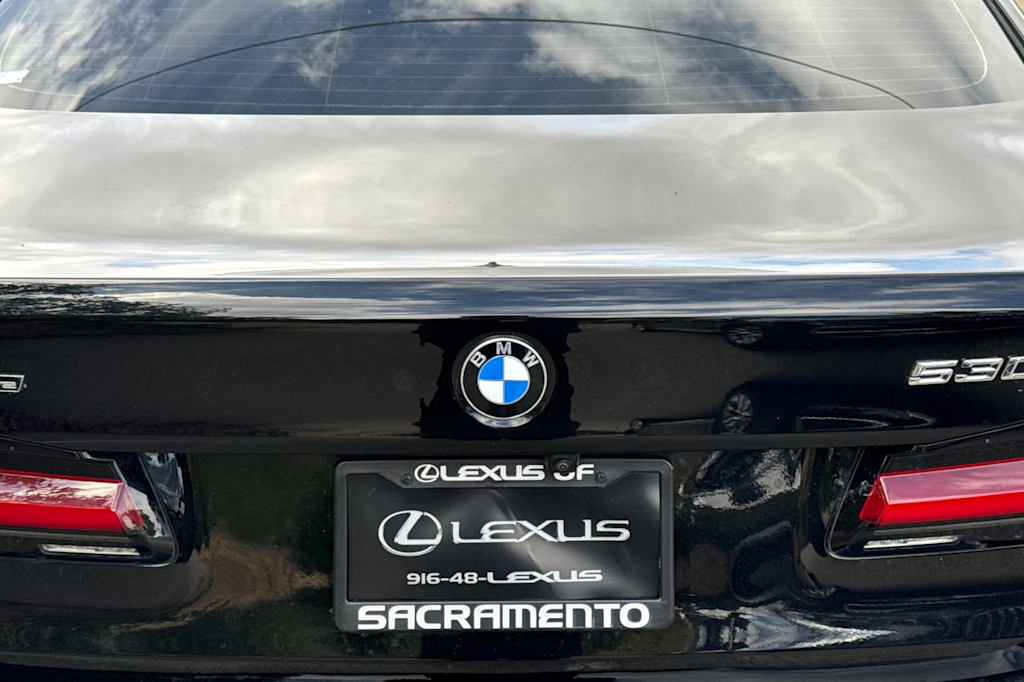 Thumbnail: 2021 BMW 5 Series - 7