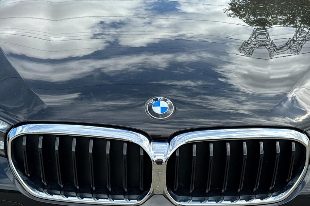 Thumbnail: 2021 BMW 5 Series - 13