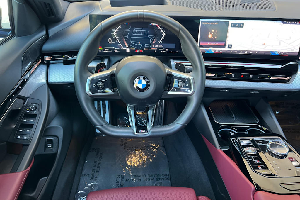Thumbnail: 2024 BMW 5 Series - 11