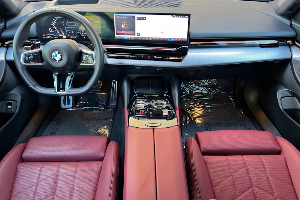 Thumbnail: 2024 BMW 5 Series - 2