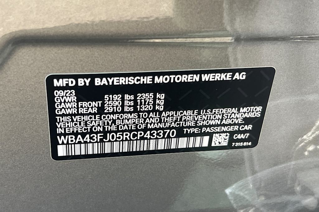 Thumbnail: 2024 BMW 5 Series - 17