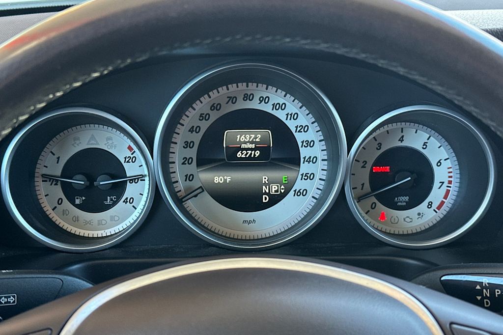 Thumbnail: 2016 Mercedes-Benz E-Class - 14
