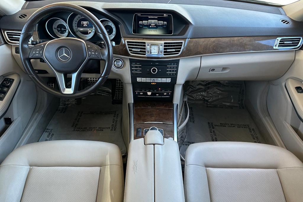 Thumbnail: 2016 Mercedes-Benz E-Class - 2