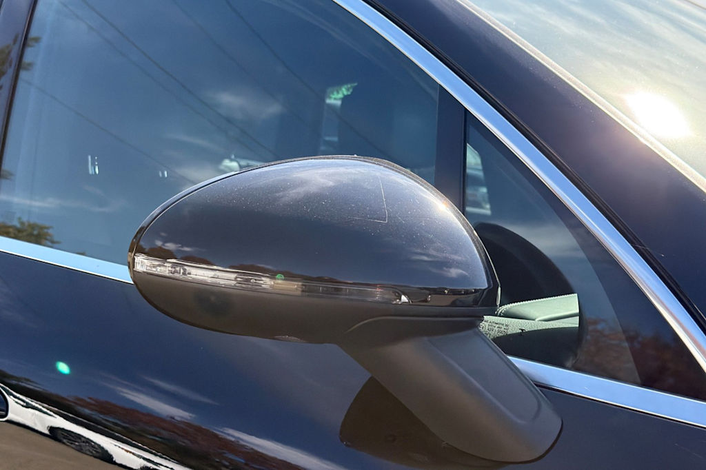 Thumbnail: 2015 Porsche Macan - 14