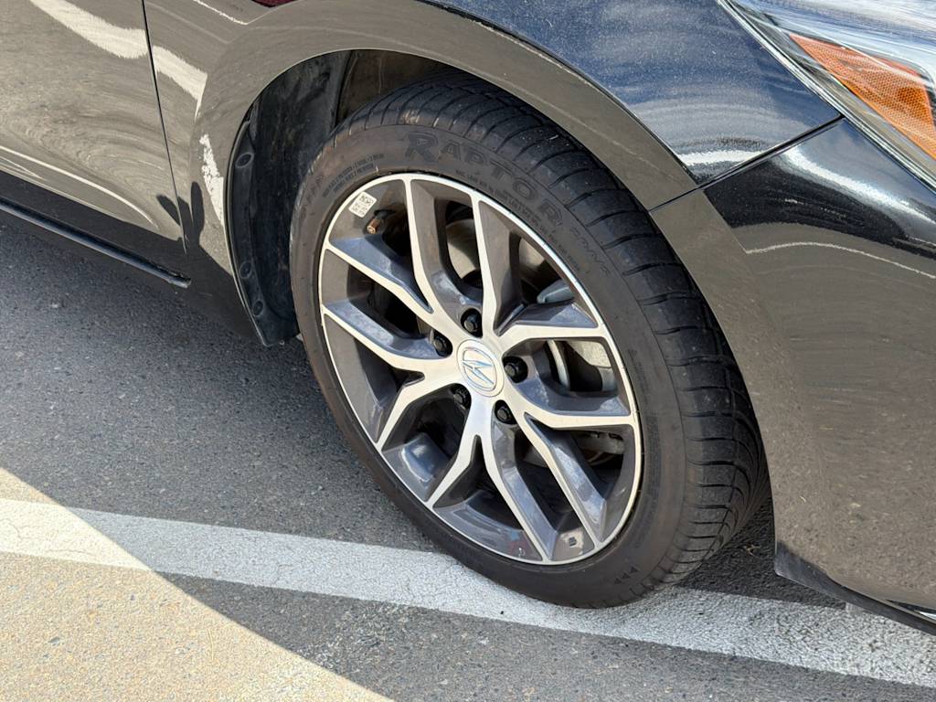 Thumbnail: 2022 Acura ILX - 6