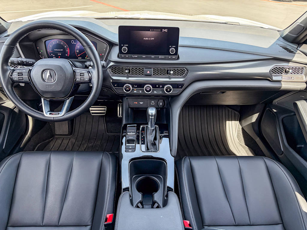 Thumbnail: 2023 Acura Integra - 2