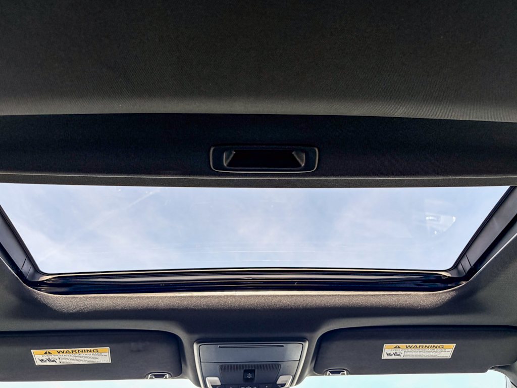 Thumbnail: 2023 Acura Integra - 23