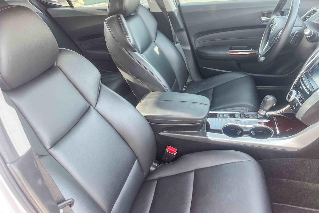 Thumbnail: 2016 Acura TLX - 9