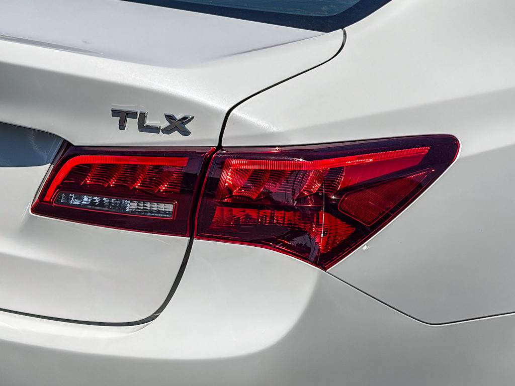 Thumbnail: 2015 Acura TLX - 19