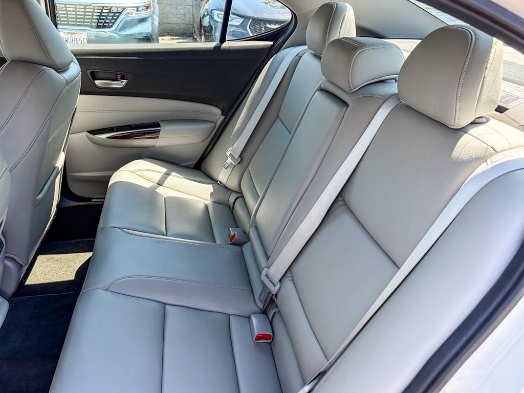 Thumbnail: 2015 Acura TLX - 11