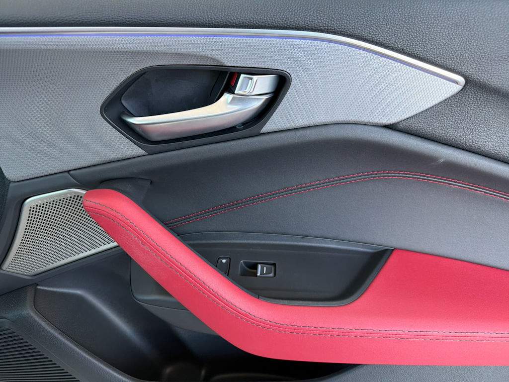 Thumbnail: 2025 Acura TLX - 25