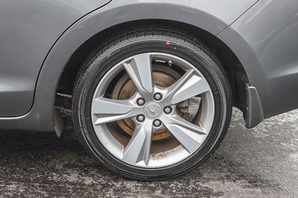 Thumbnail: 2014 Acura ILX - 21