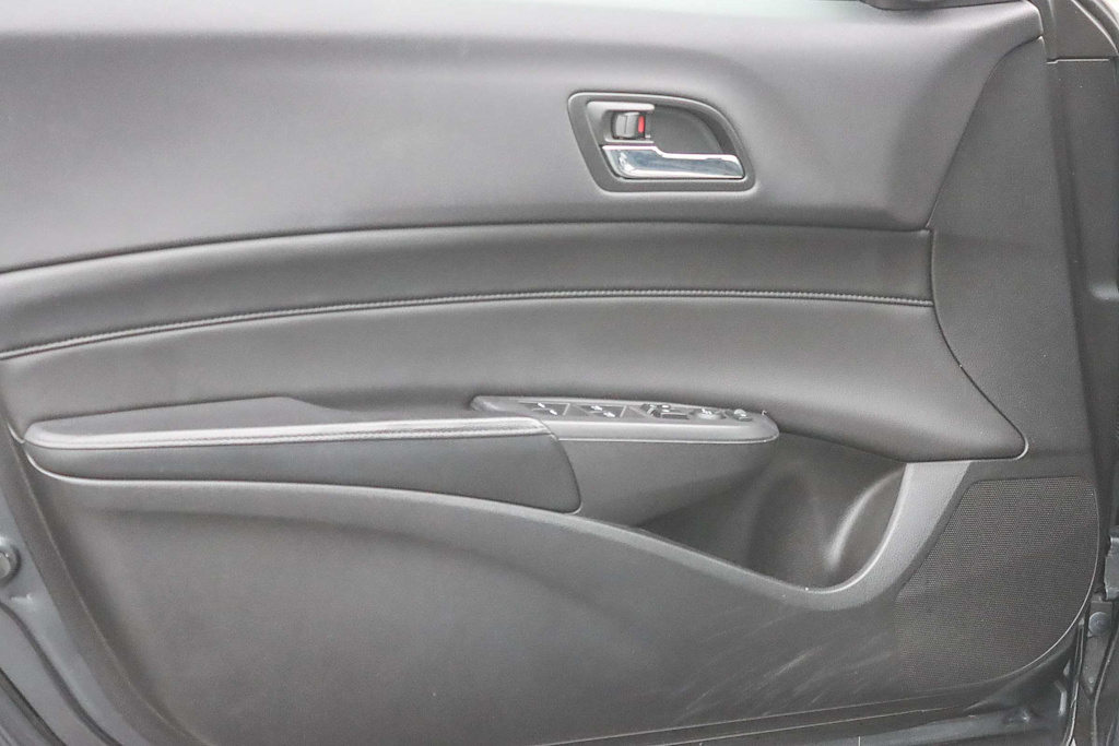 Thumbnail: 2014 Acura ILX - 23