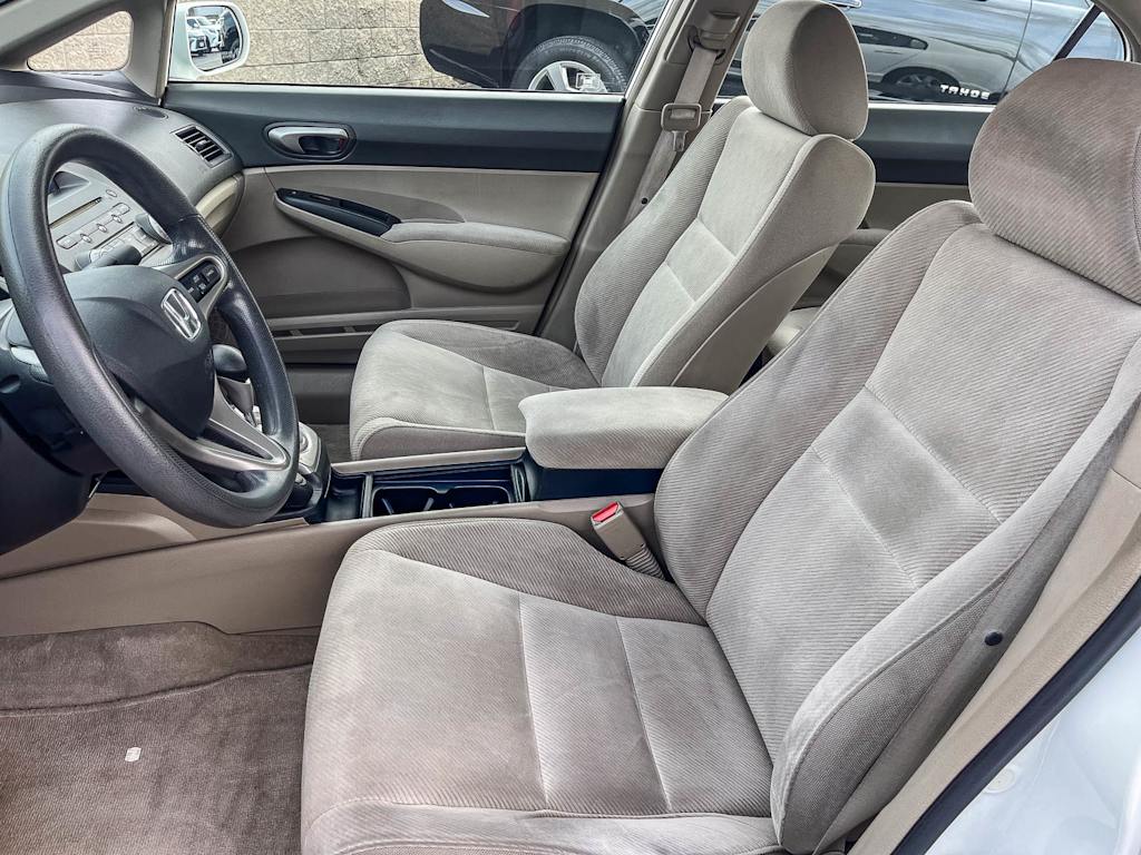 Thumbnail: 2011 Honda Civic - 10