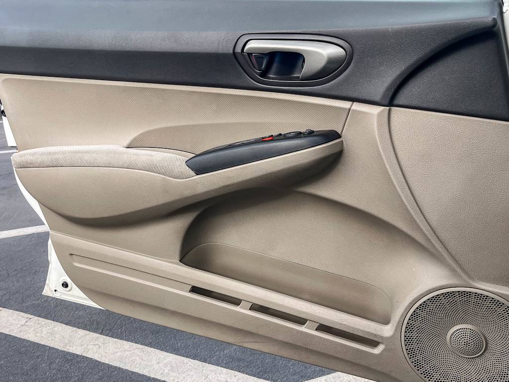 Thumbnail: 2011 Honda Civic - 22