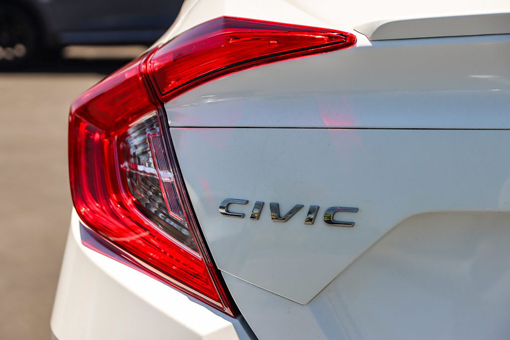Thumbnail: 2017 Honda Civic - 6