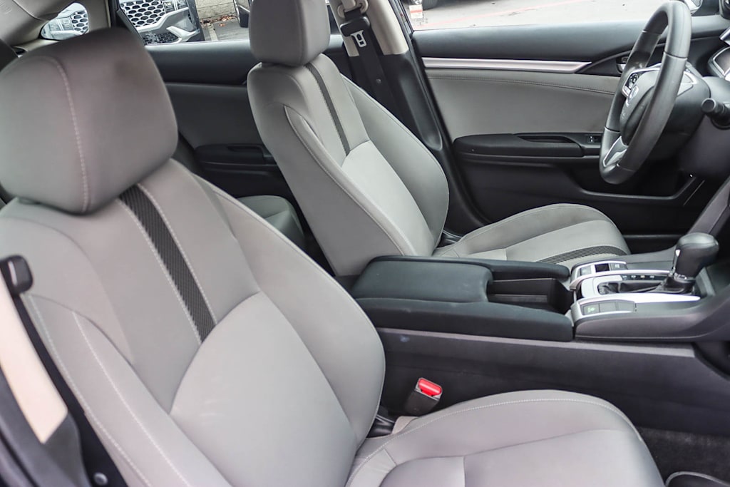 Thumbnail: 2017 Honda Civic - 10