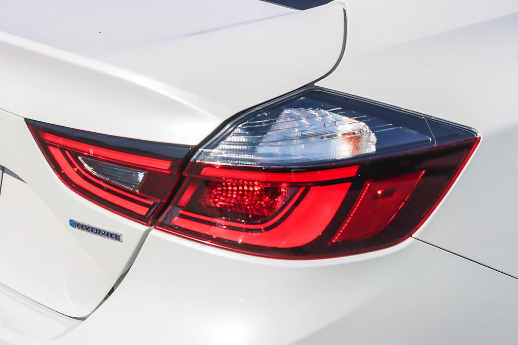 Thumbnail: 2021 Honda Insight - 20