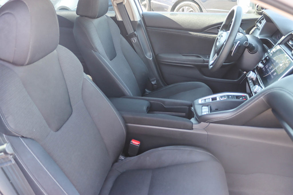 Thumbnail: 2021 Honda Insight - 9