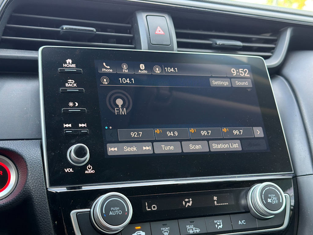 Thumbnail: 2020 Honda Insight - 13