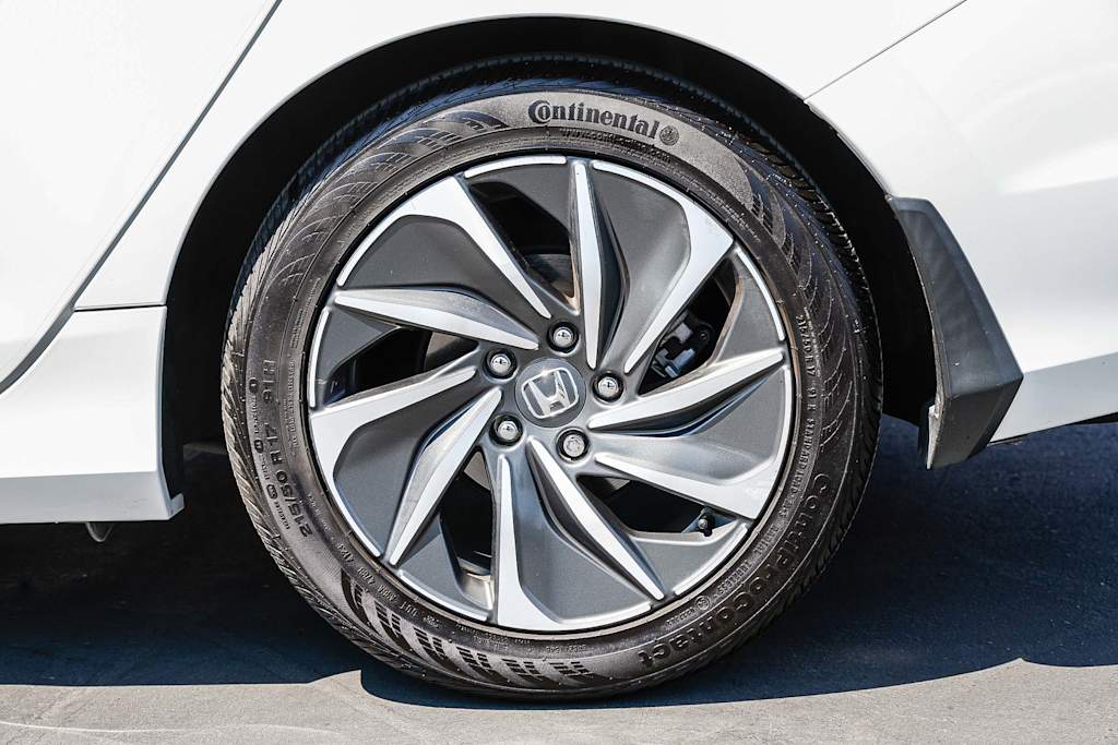 Thumbnail: 2020 Honda Insight - 26