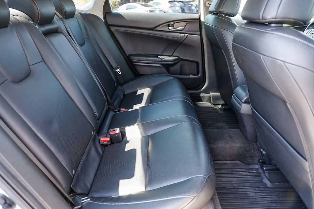 Thumbnail: 2020 Honda Insight - 10