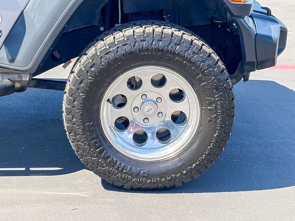 Thumbnail: 2018 Jeep Wrangler - 6