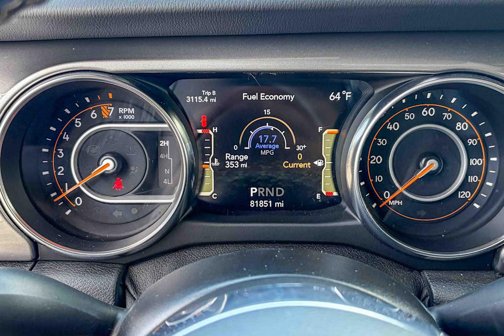 Thumbnail: 2021 Jeep Wrangler - 14