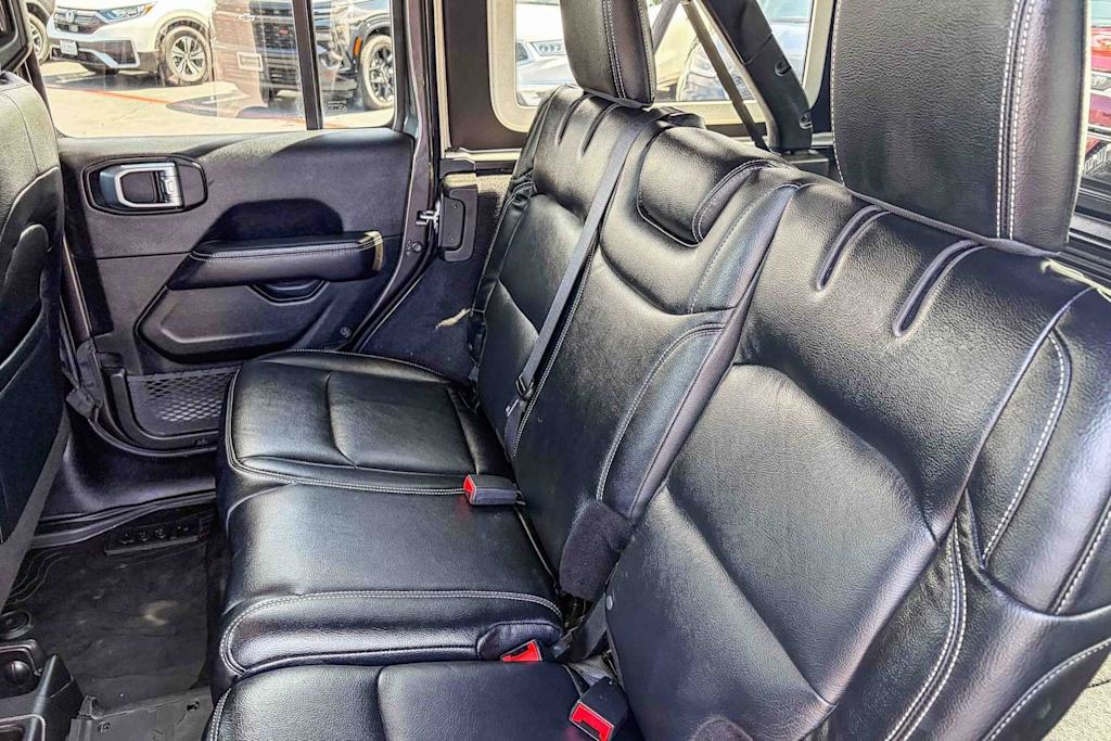 Thumbnail: 2021 Jeep Wrangler - 11