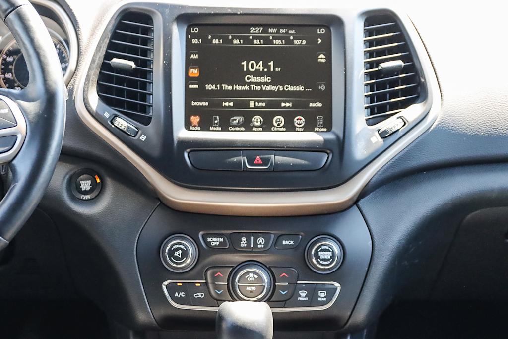2017 Jeep Cherokee Limited Edition 13