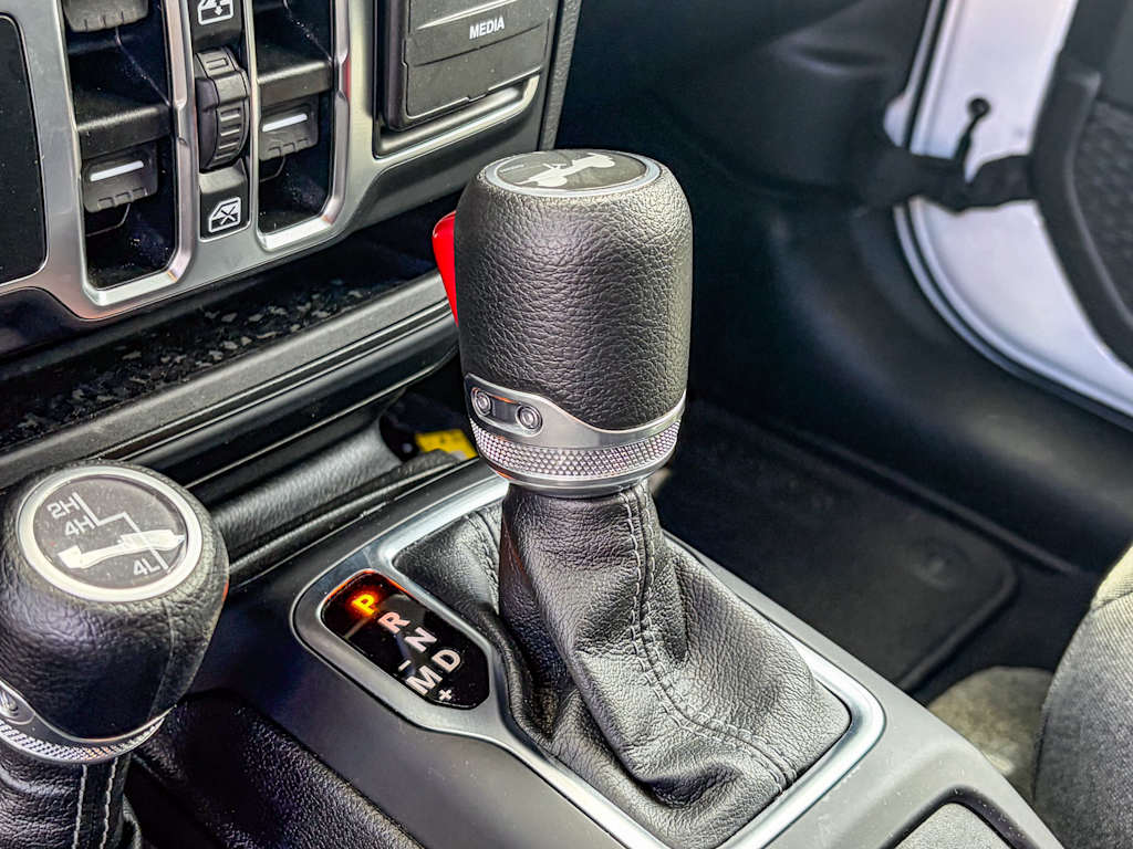 Thumbnail: 2025 Jeep Wrangler - 12