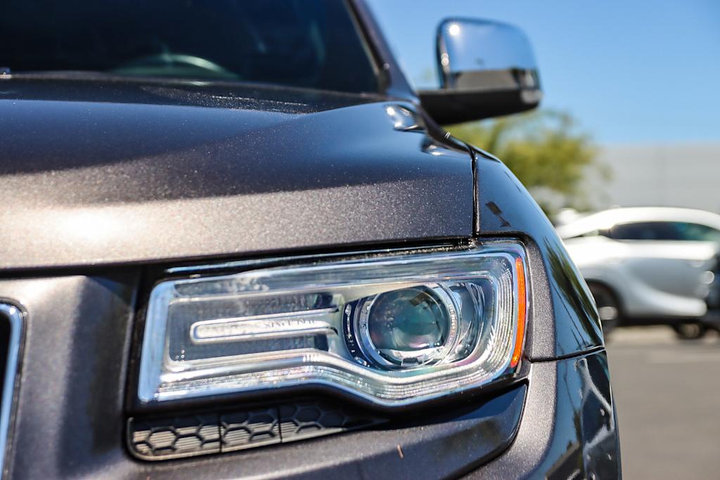 Thumbnail: 2015 Jeep Grand Cherokee - 16