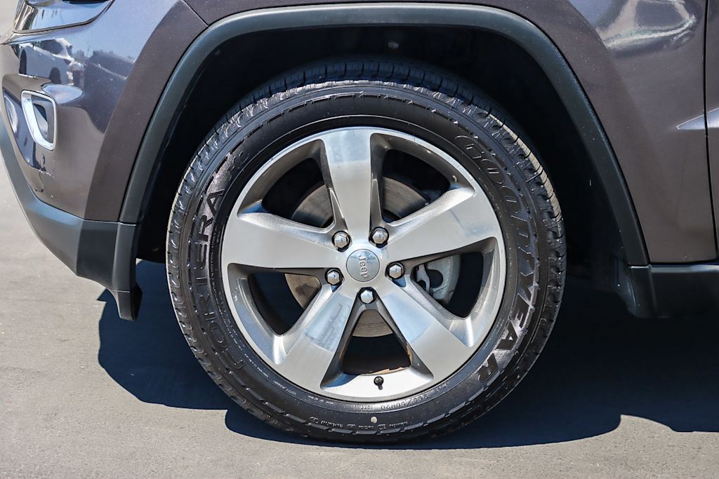 Thumbnail: 2015 Jeep Grand Cherokee - 6