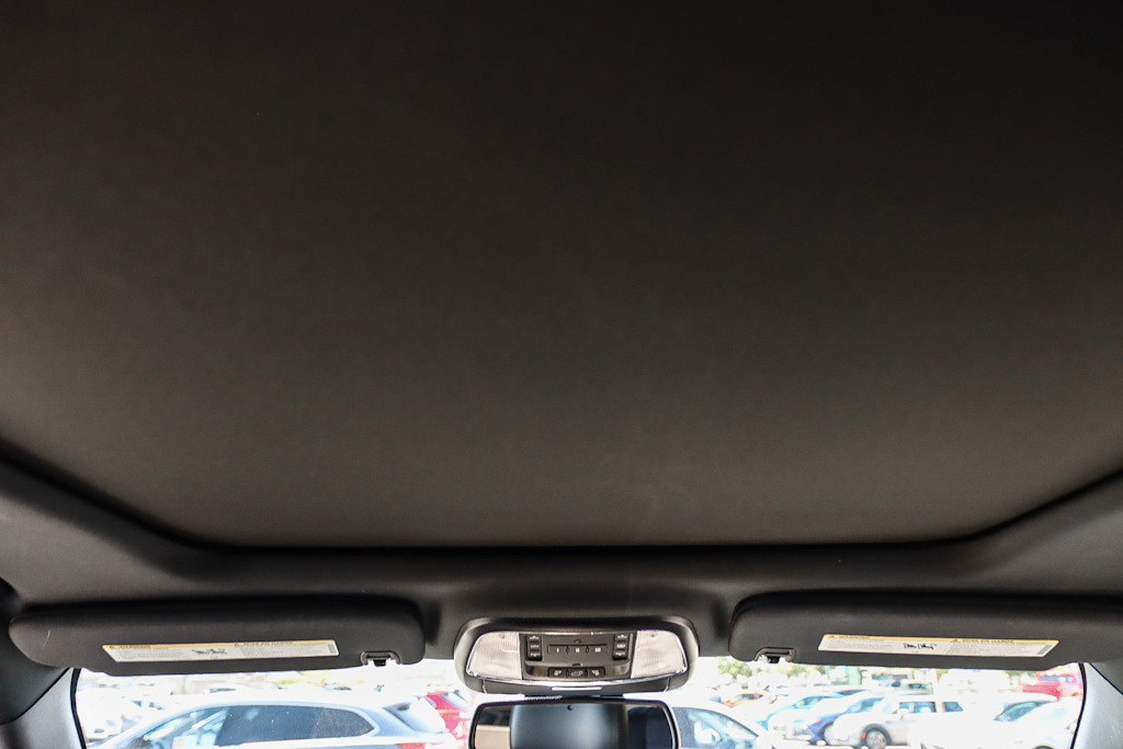 Thumbnail: 2015 Jeep Grand Cherokee - 20