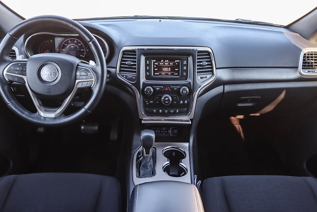 Thumbnail: 2017 Jeep Grand Cherokee - 2