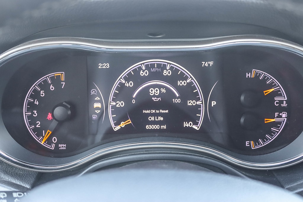 Thumbnail: 2017 Jeep Grand Cherokee - 13